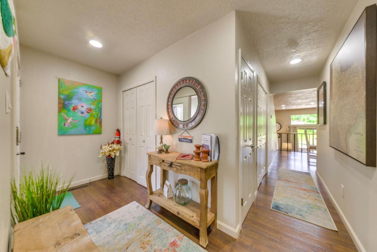 Ruidoso Golf Condo - Patio, Fire Pit And Mtn View! エクステリア 写真
